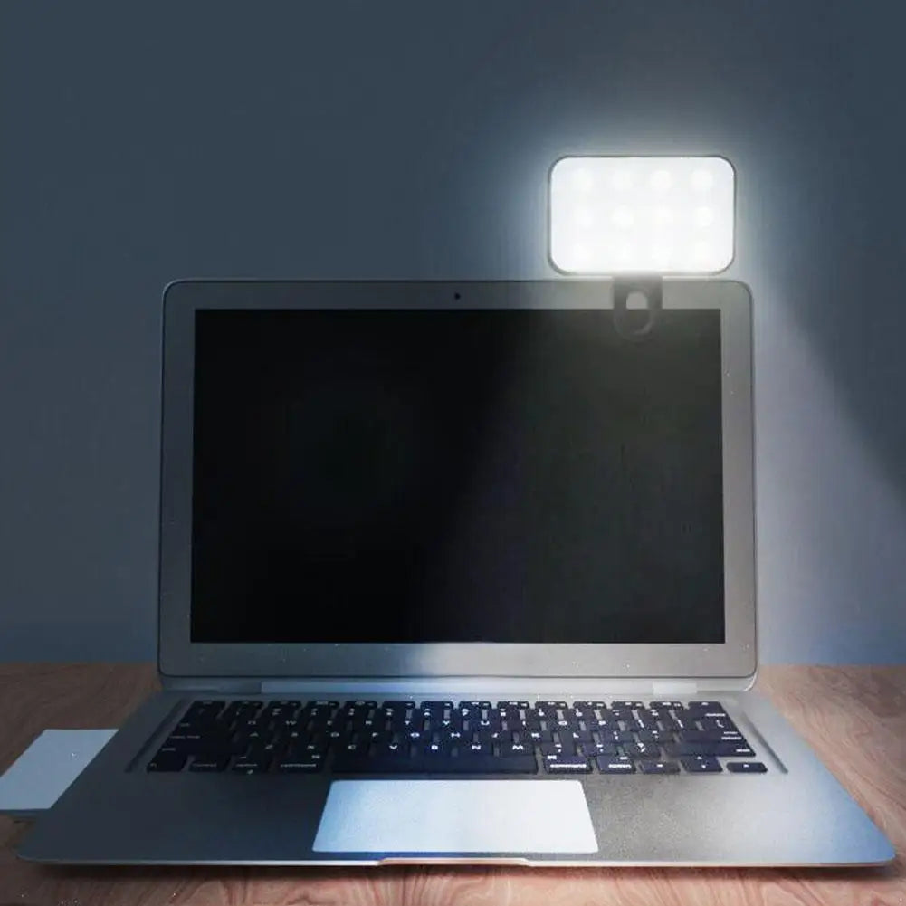 Mini Clip-On Selfie Fill Light – 3 Modes Rechargeable for Phone & Laptop